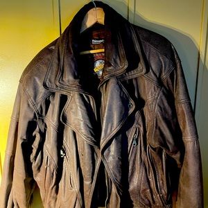 Vintage men’s brown leather jacket size M double collar